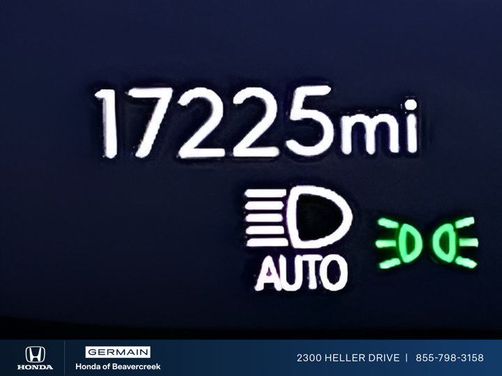 Used 2026 Gray Buick Avenir image 16