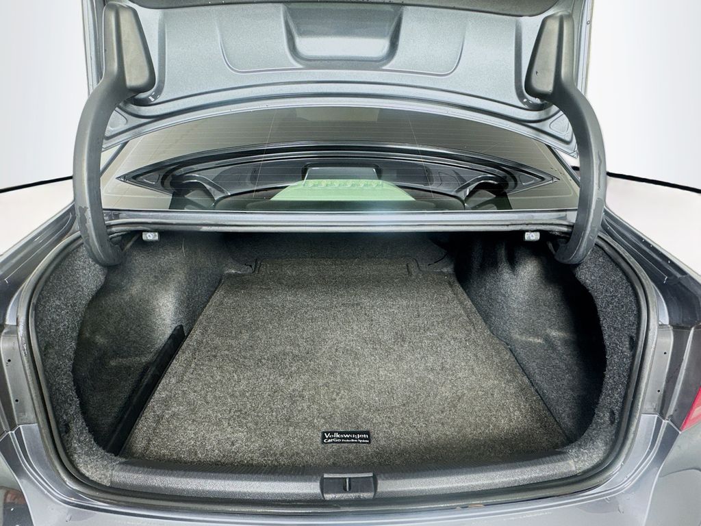 Used Car 2015 Volkswagen Passat  1.8t Limited Edition For Sale Under $10,000 In Austin, Texas