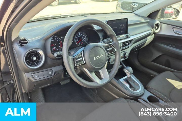 2024 Kia Forte LX photo 14