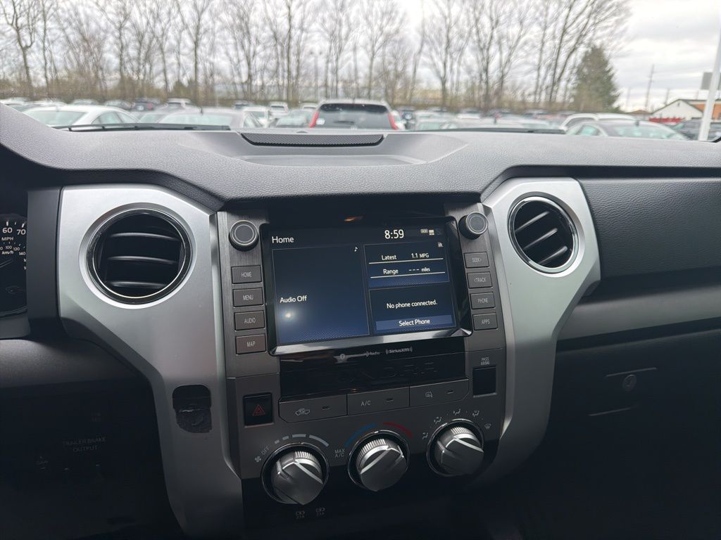 Thumbnail: 2021 Toyota Tundra - 14