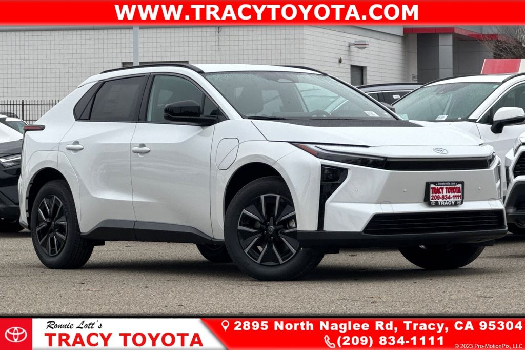 2026 Toyota bZ XLE Plus FWD