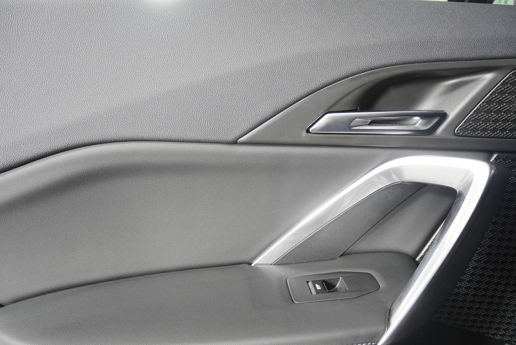 Thumbnail: 2023 BMW X1 - 14