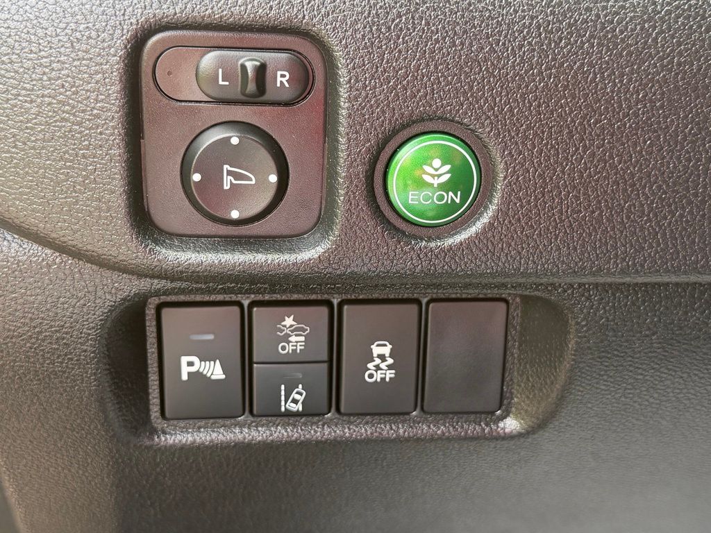 Used 2023 Black Honda EX-L image 15