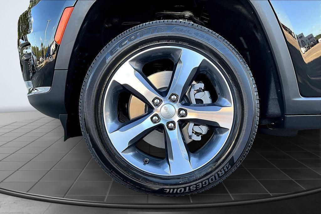 2025 Jeep Grand Cherokee L Limited - 10