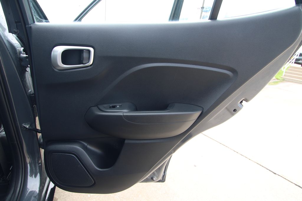 Used 2025 Hyundai Venue SUV