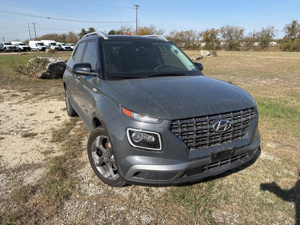 Thumbnail: 2024 Hyundai Venue - 3