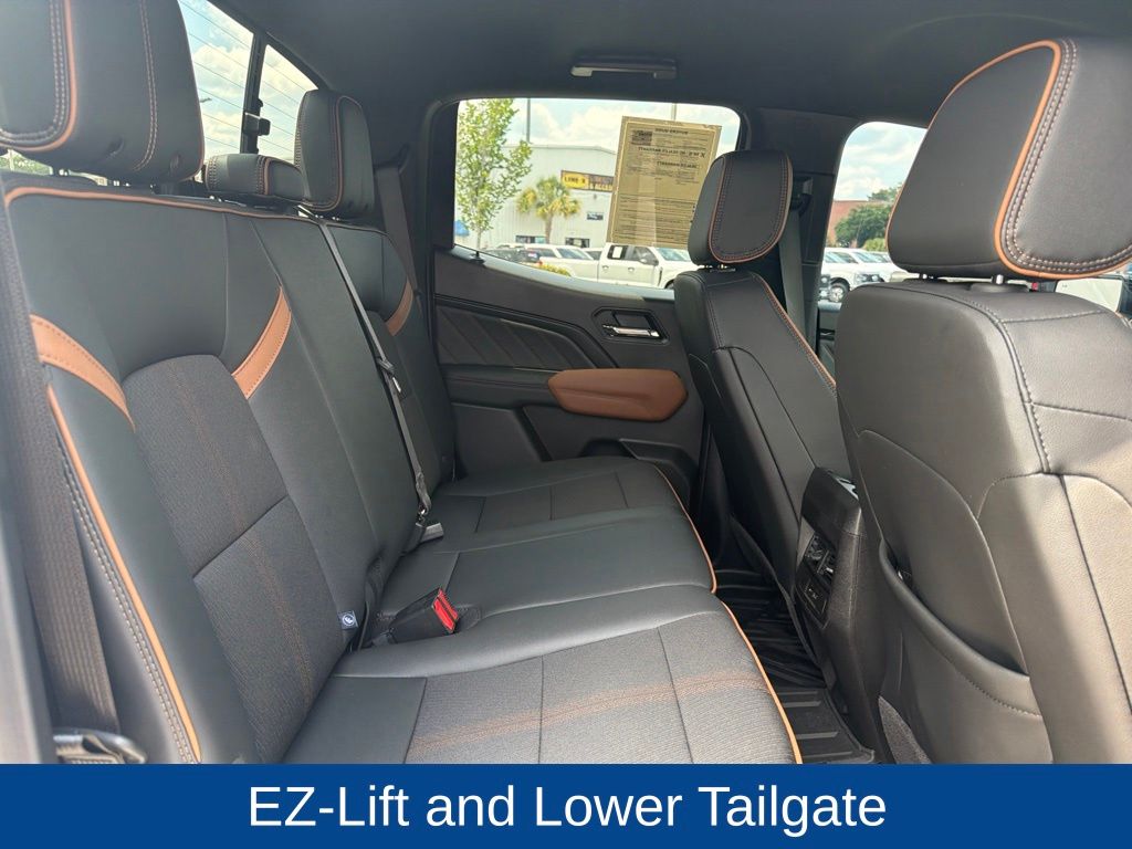 2026 GMC Canyon AT4, 4WD