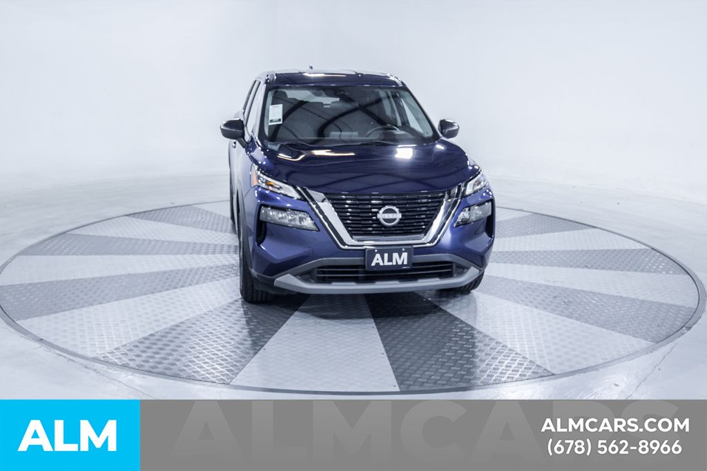 Used 2023 Blue Nissan S image 15