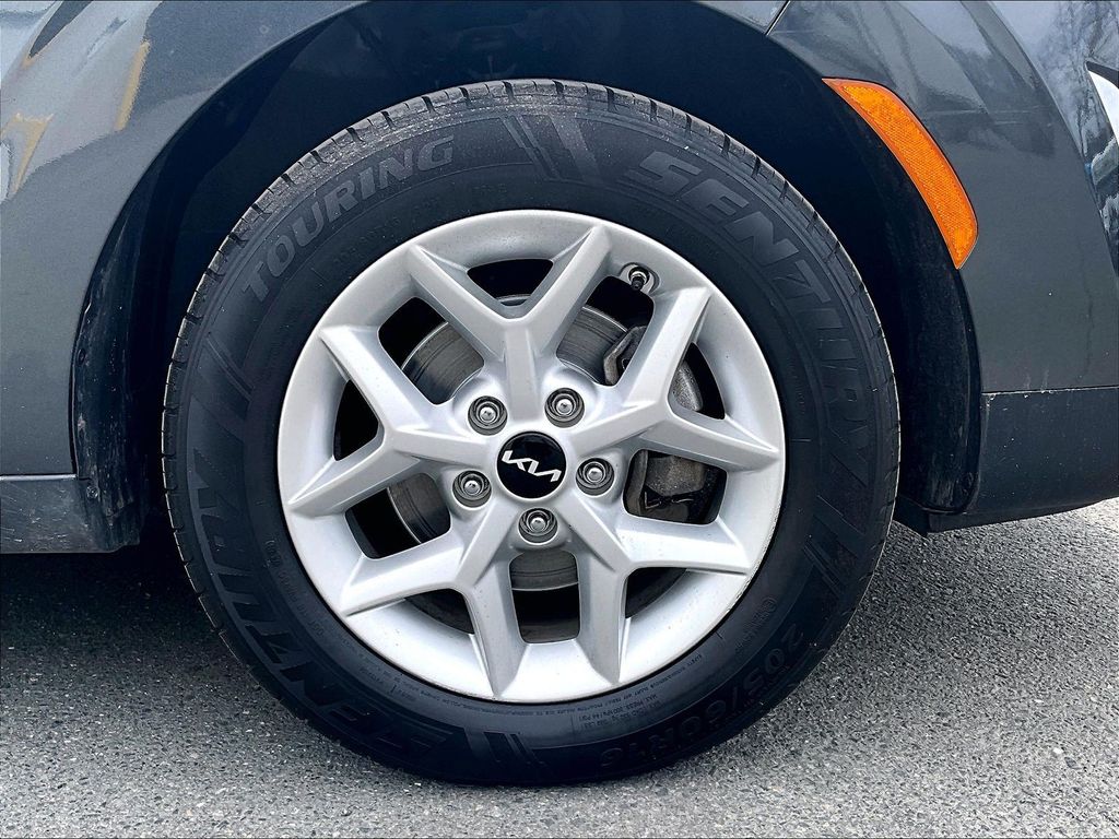 2023 Kia Soul — photo 9