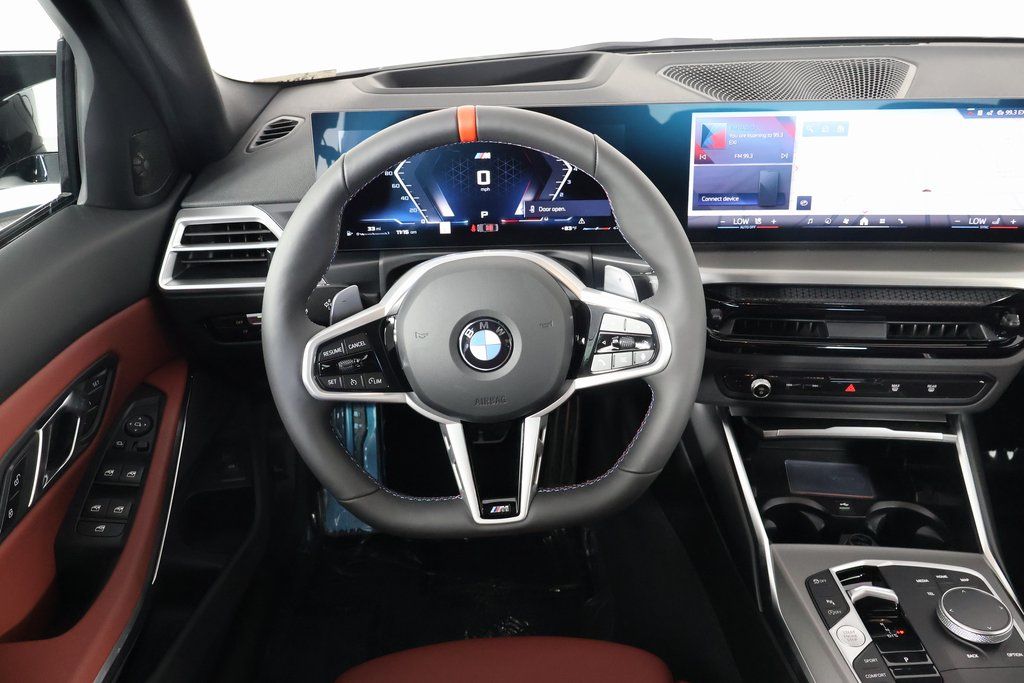 Thumbnail: 2026 BMW 3 Series - 3