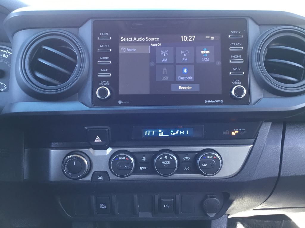 Thumbnail: 2023 Toyota Tacoma - 20