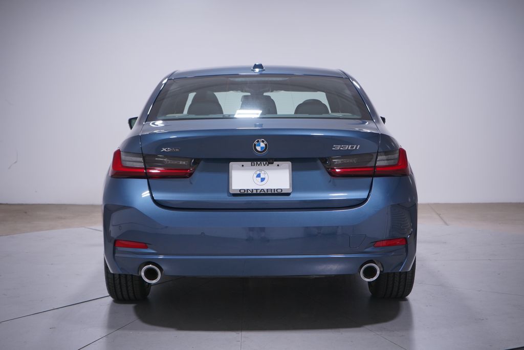 Thumbnail: 2025 BMW 3 Series - 5