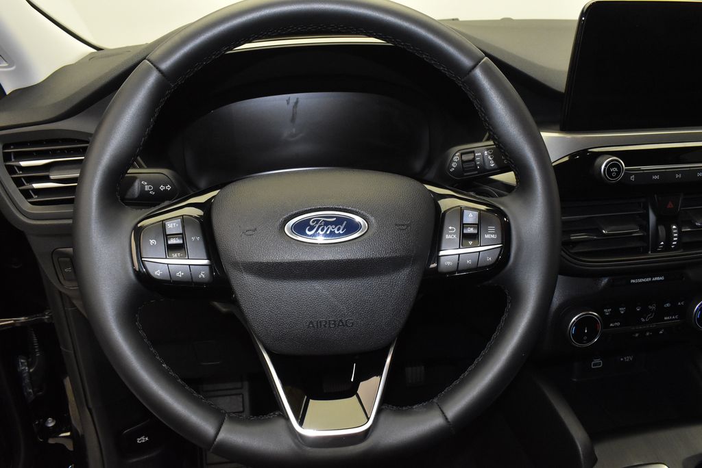 Thumbnail: 2024 Ford Escape - 17
