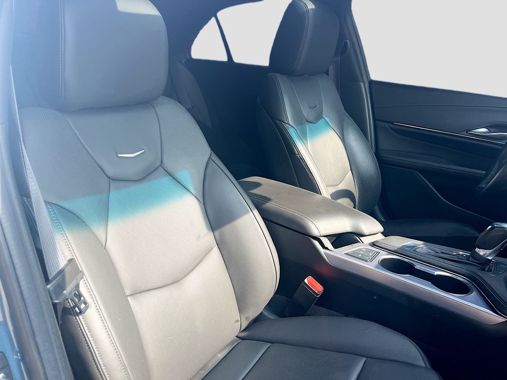 Used 2024 Black Cadillac Premium Luxury image 28