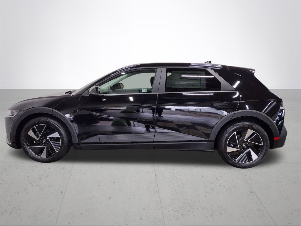 2026 Hyundai IONIQ 5 SE Standard Range