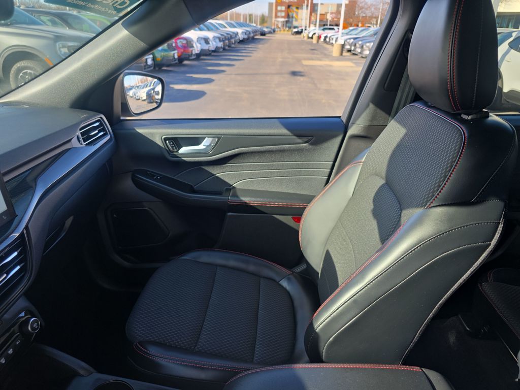 Certified Used 2023 Silver Ford ST-Line Elite image 36