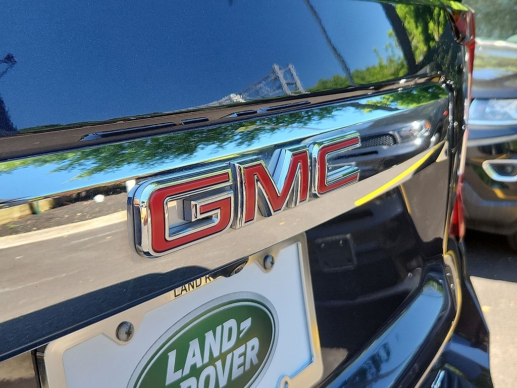 Thumbnail: 2023 GMC Yukon - 32