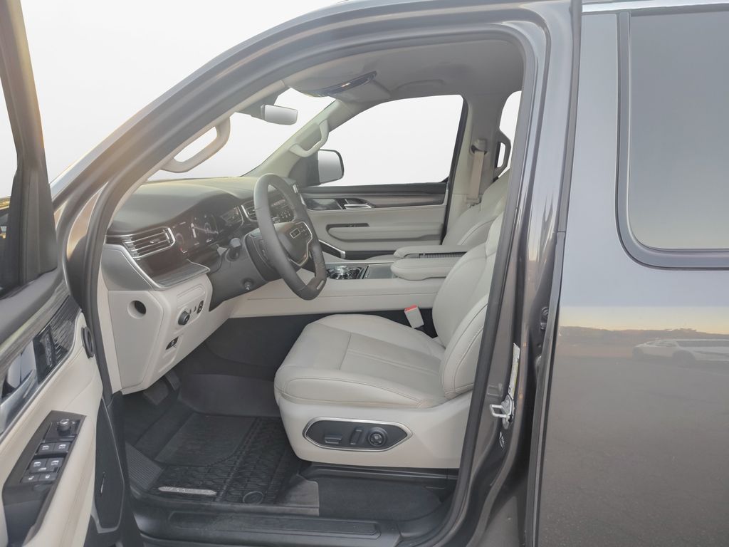 Used Car 2023 Jeep Wagoneer  Series Iii For Sale Under $60,000 In Austin, Texas