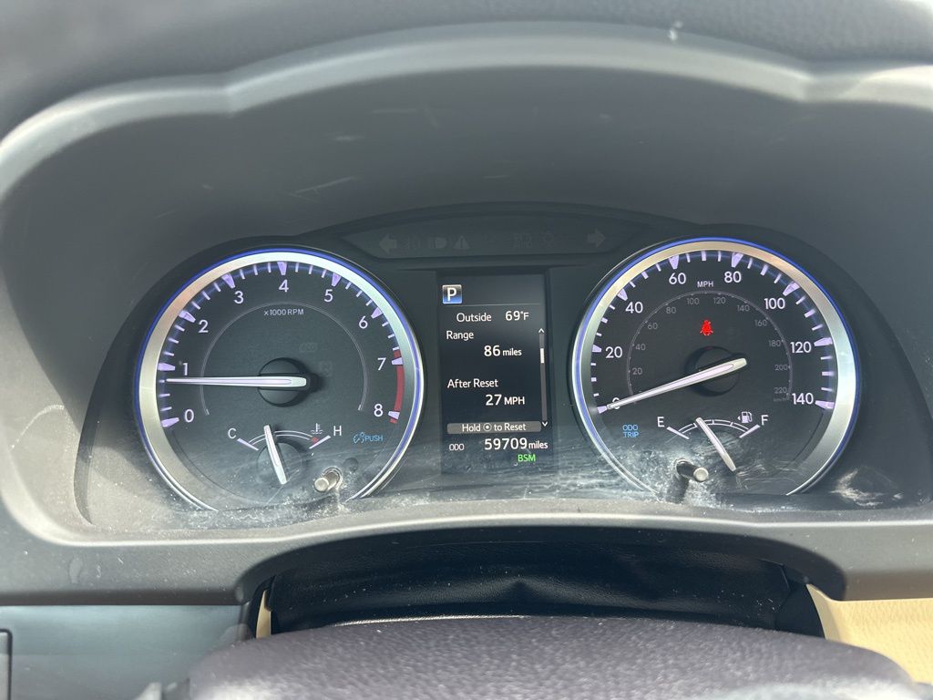 2019 Predawn Gray Mica Toyota Highlander XLE FWD SUV