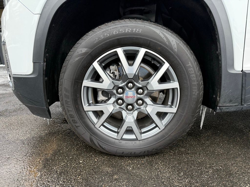 2023 GMC Acadia SLT - Photo 28