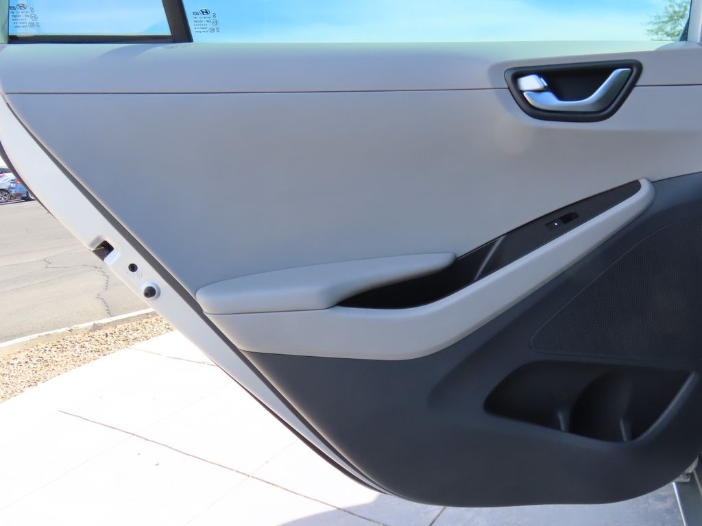 2019 Hyundai Ioniq Limited 25