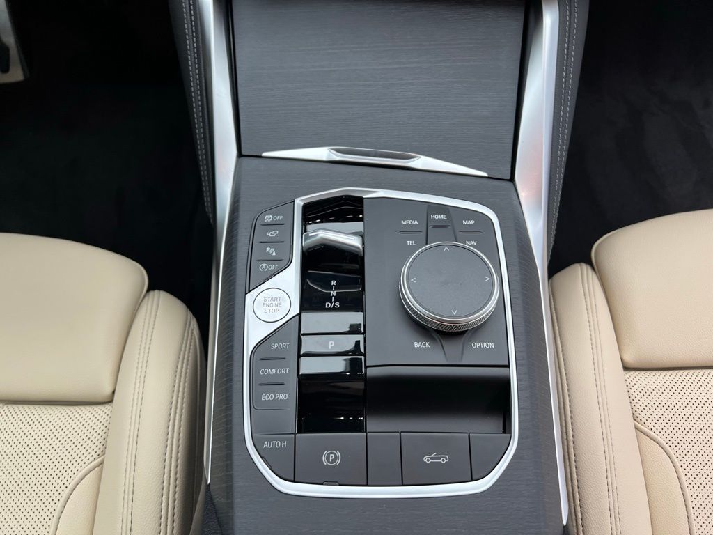 Thumbnail: 2026 BMW 4 Series - 16