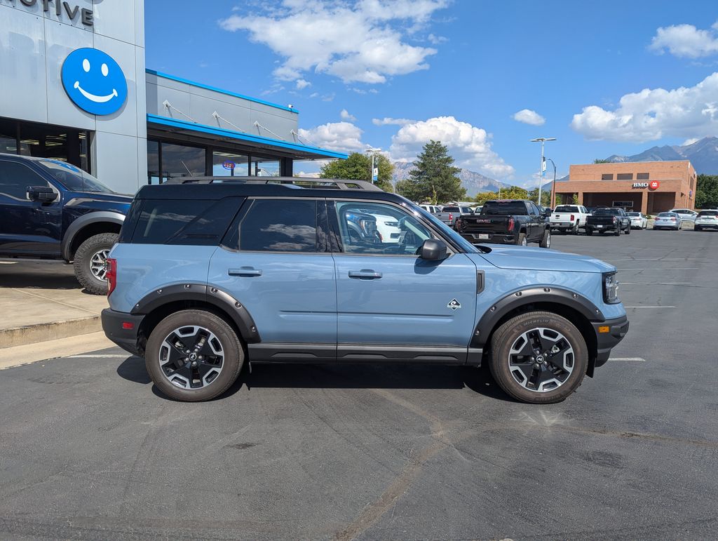 2024 Ford Bronco Sport Outer Banks 2