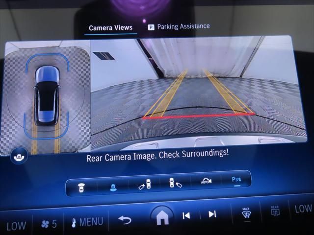 Thumbnail: 2025 Mercedes-Benz E-Class - 17