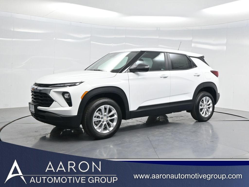 Summit White 2026 Chevrolet Trailblazer SUV / Crossover Four-Wheel Drive 9-Speed Automatic