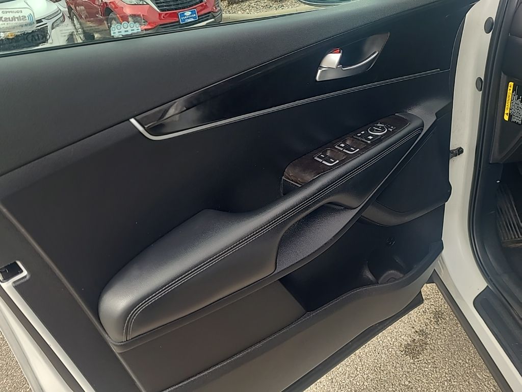 used 2018 Kia Sorento car, priced at $12,683