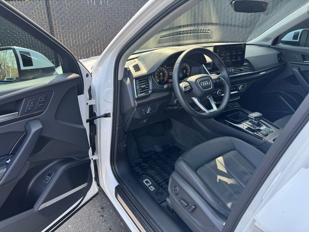 2021 Audi Q5 Premium Plus 4