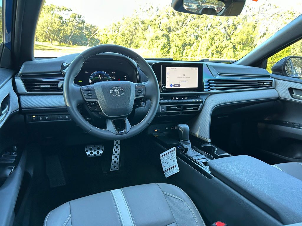 Thumbnail: 2025 Toyota Camry - 12