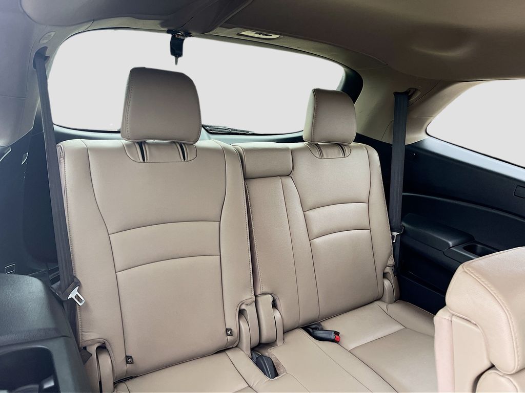 2020 Honda Pilot EX-L - Photo 27