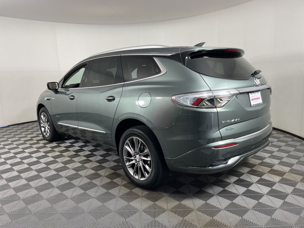 Thumbnail: 2022 Buick Enclave - 15