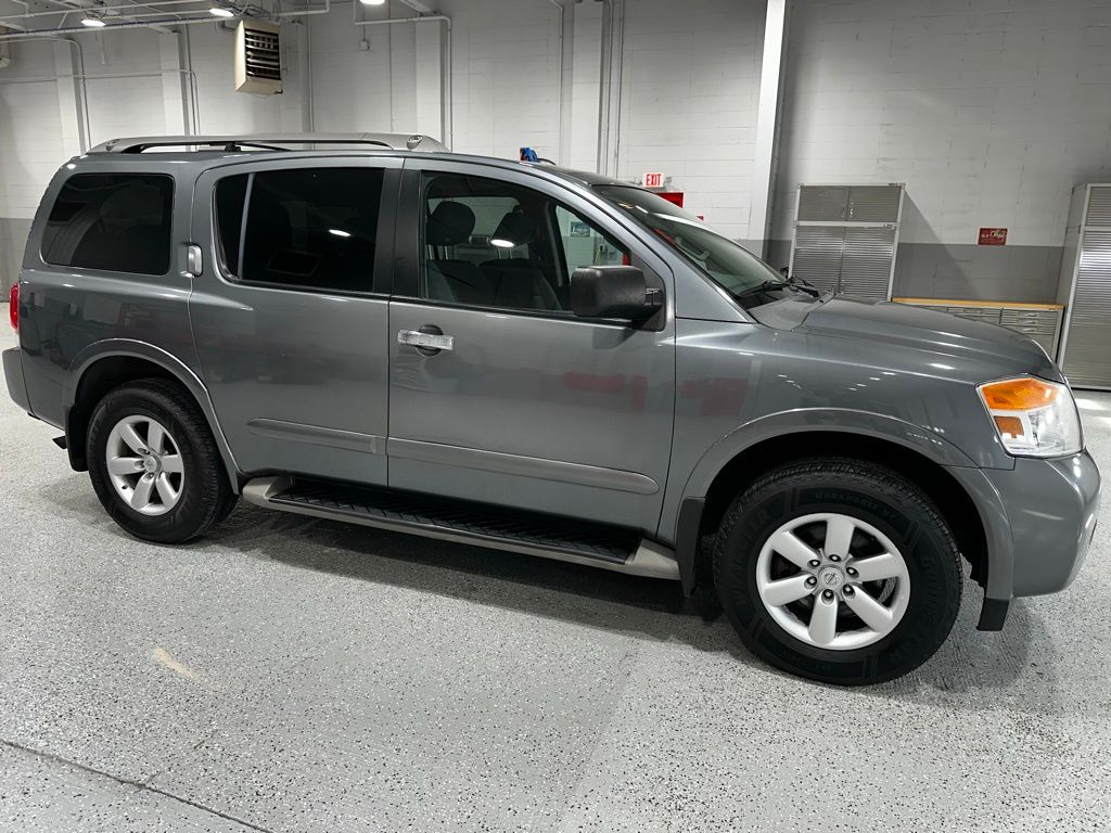 2013 Nissan Armada SV 4WD