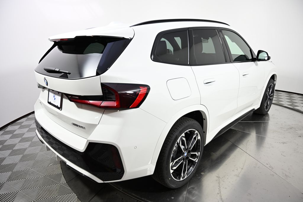 Thumbnail: 2025 BMW X1 - 5