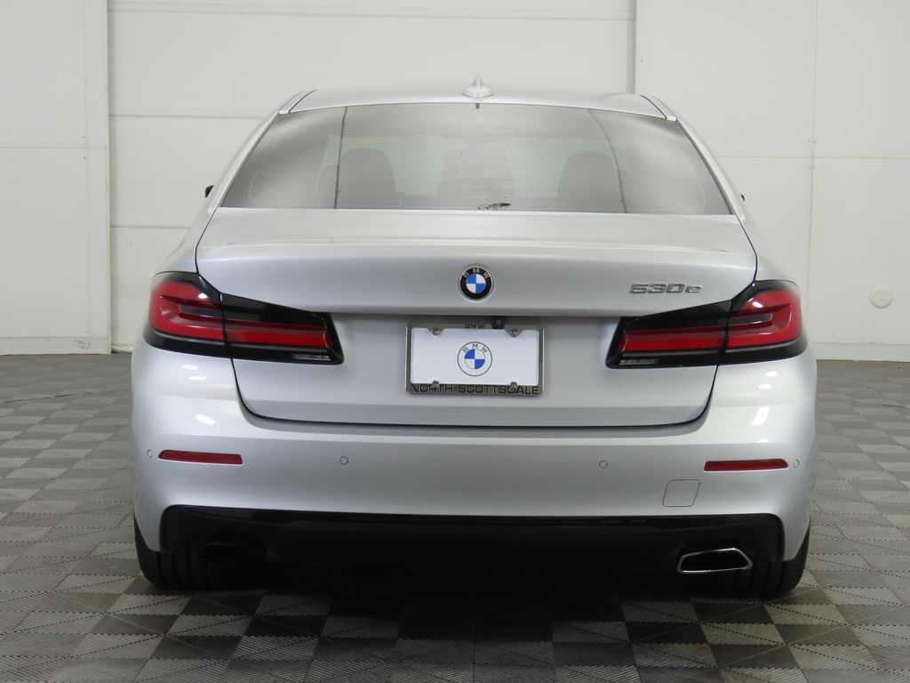 Thumbnail: 2021 BMW 5 Series - 6