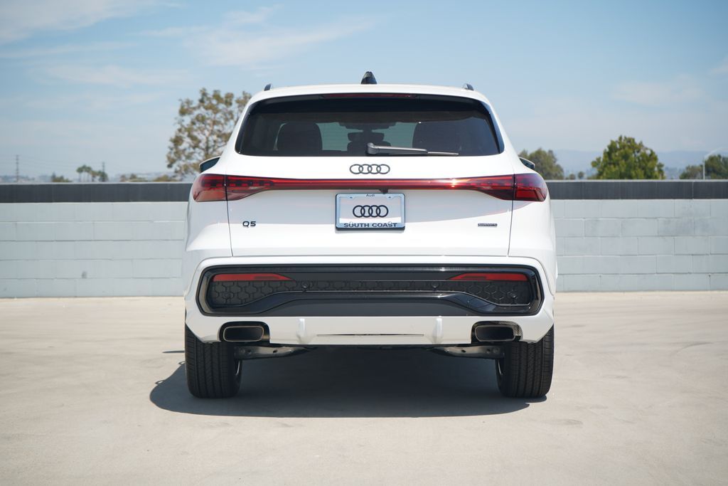 Thumbnail: 2026 Audi Q5 - 4