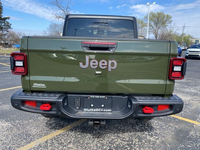 2024 Jeep Gladiator Rubicon 6