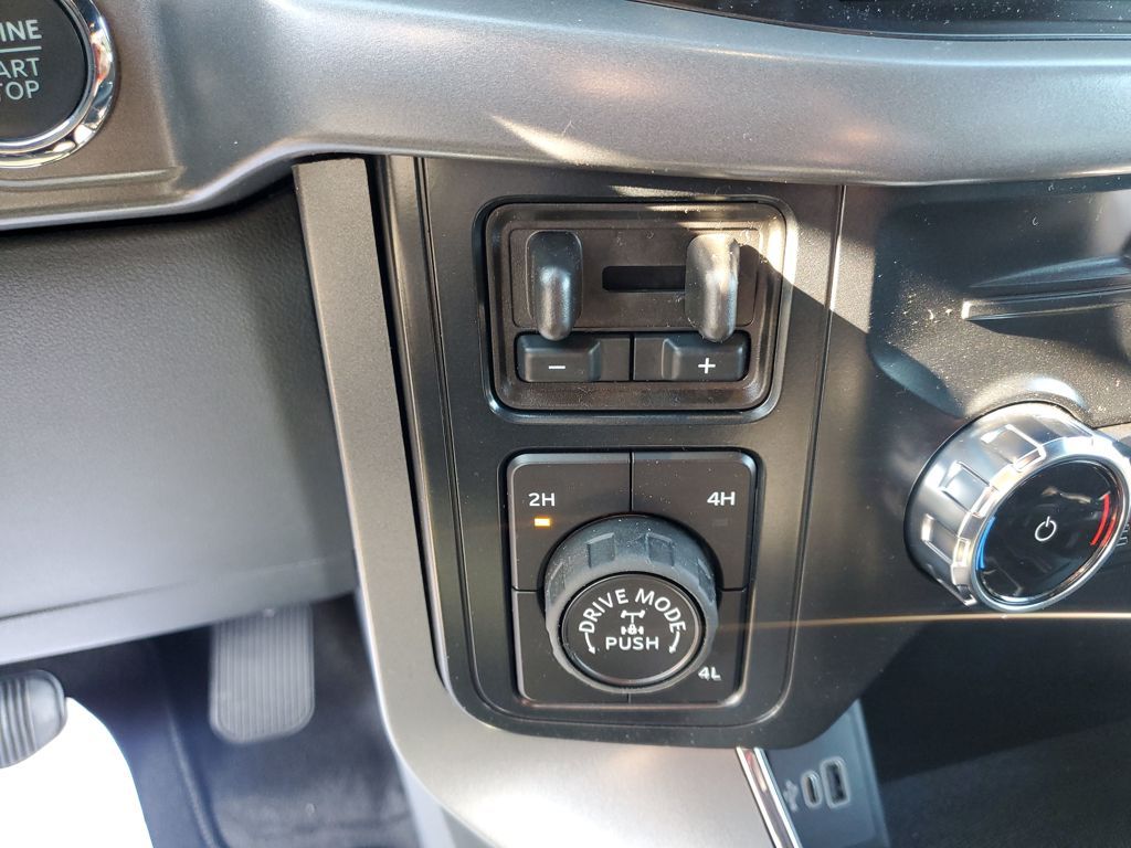 New 2026 White Ford XLT image 22