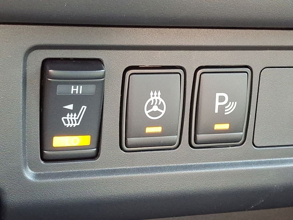2026 Nissan Frontier — photo 16