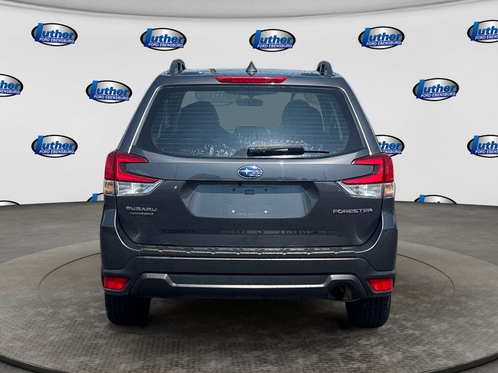 2022 Subaru Forester Base Gray at Spitzer Acura