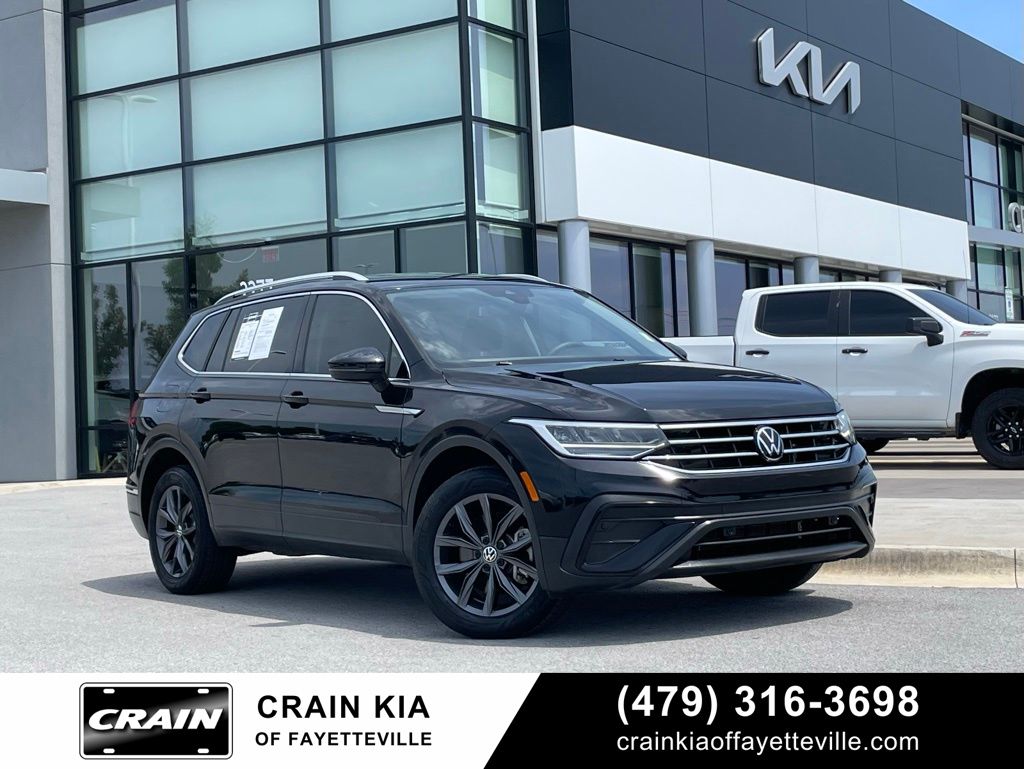 Black 2024 Volkswagen Tiguan SE FWD SUV / Crossover Front-Wheel Drive 8-Speed Automatic