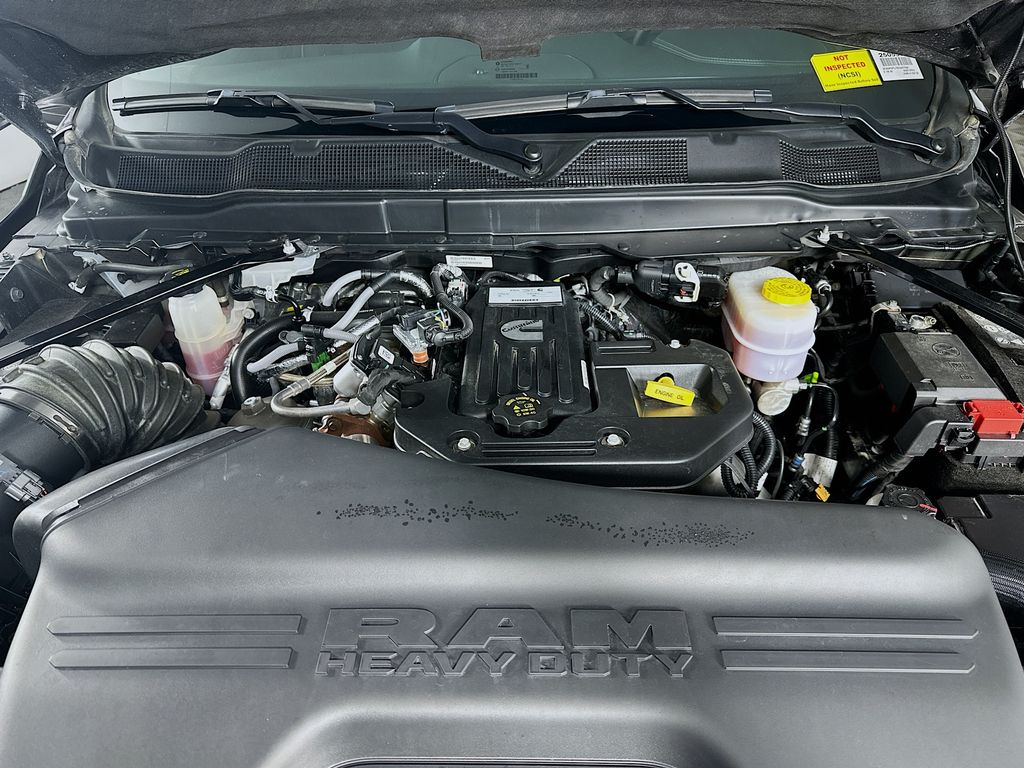 Used 2025 Gray Ram Laramie image 33