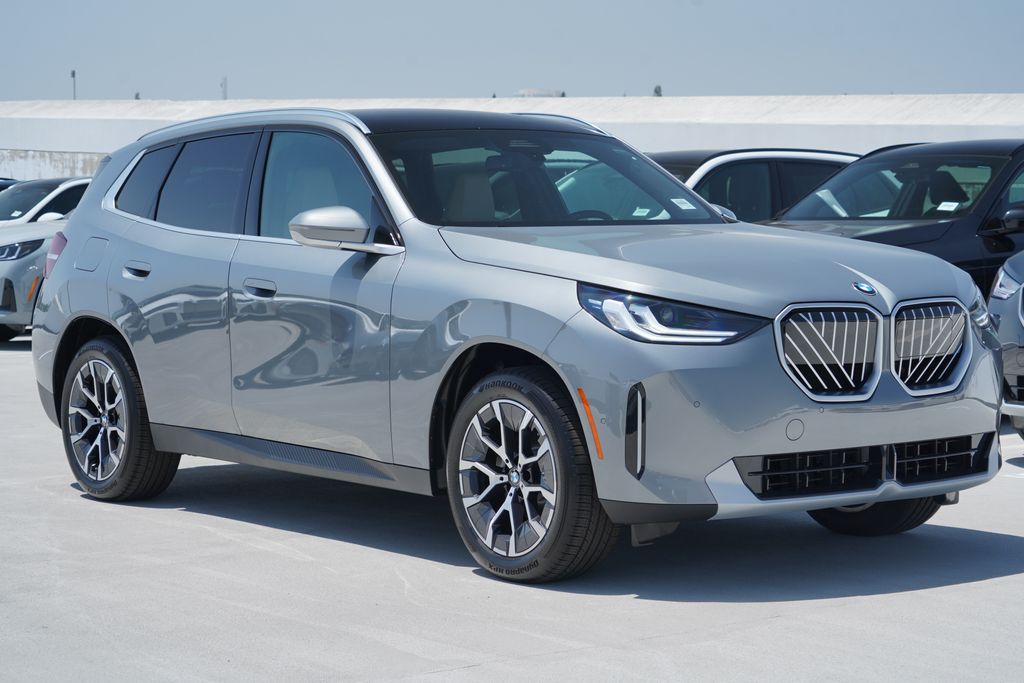 Thumbnail: 2026 BMW X3 - 3