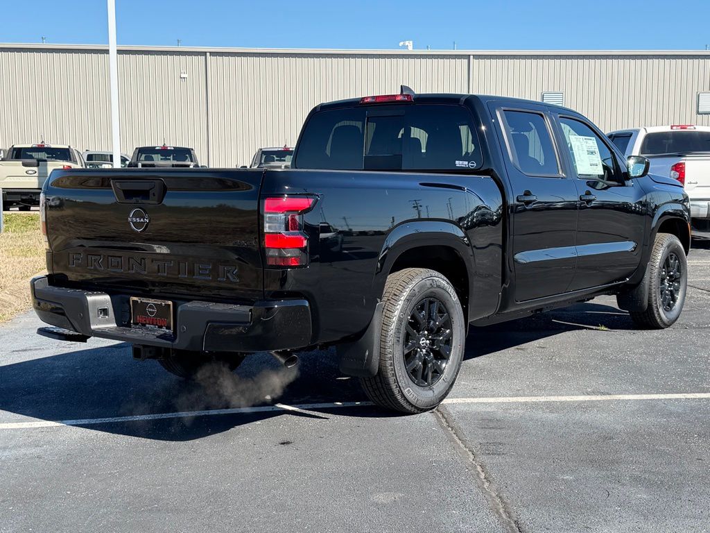 View vehicle photo 4