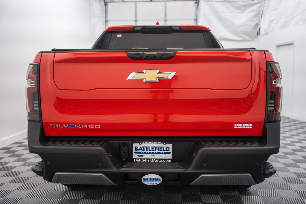 ChevroletSilverado EV7