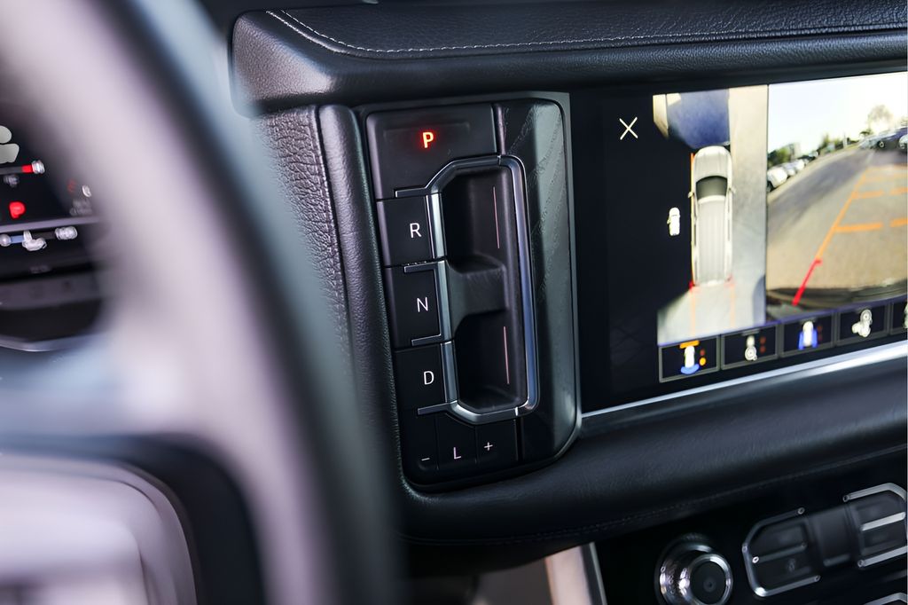 Used Car 2022 Gmc Yukon Xl  Denali For Sale Under $60,000 In Austin, Texas