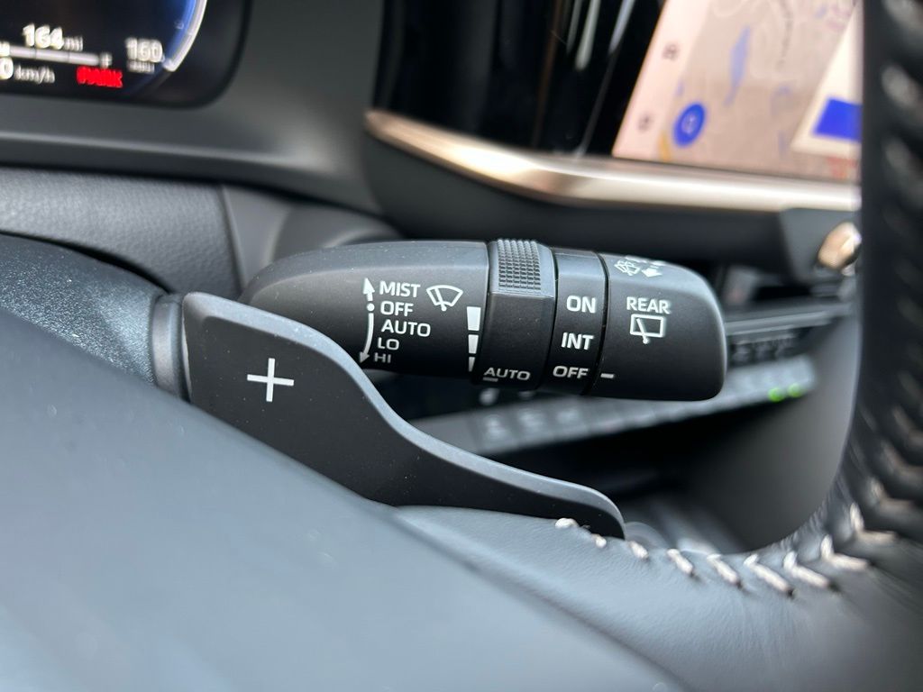 Thumbnail: 2025 Toyota Crown Signia - 23