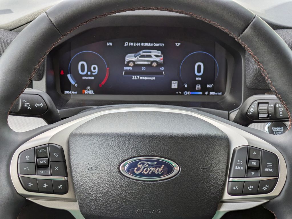 2025 Ford Explorer Active